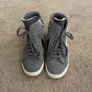 Nike Blazed Rebel Mid